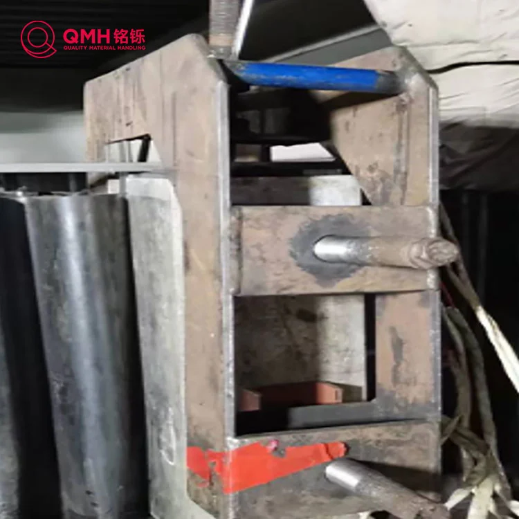 कन्वेयर बेल्ट साइडवॉल स्प्लिसिंग मोल्ड्स